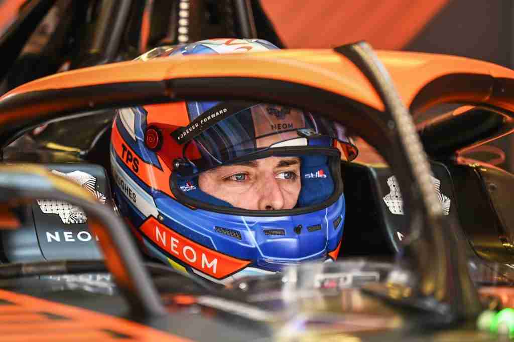 Jake Hughes se prepara para o E-Prix de Misano 2024 |  Fórmula E