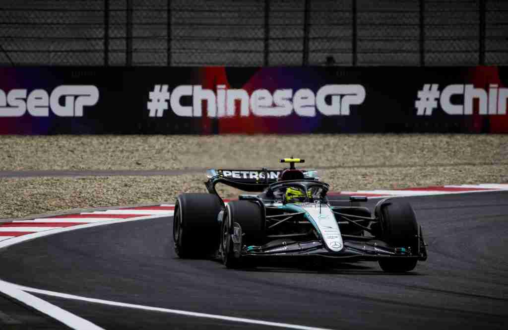 Lewis Hamilton durante o Grande Prêmio da China de 2024, treino |  Mercedes/Sam Bloxham
