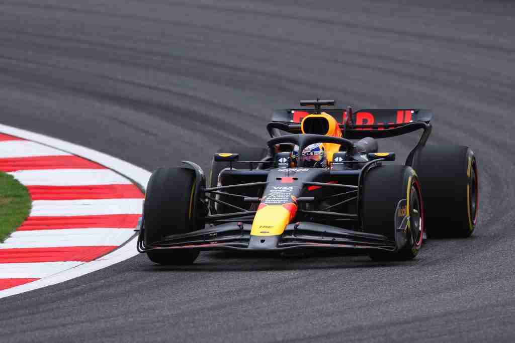 Max Verstappen da Red Bull durante a qualificação Sprint no Grande Prêmio da China de 2024 |  Conjunto de conteúdo Getty Images / Red Bull