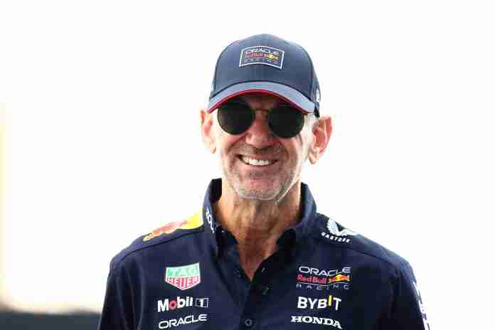 Adrian Newey, Diretor Técnico da Red Bull durante o Grande Prêmio da Arábia Saudita de 2024 |  Conjunto de conteúdo Getty Images / Red Bull